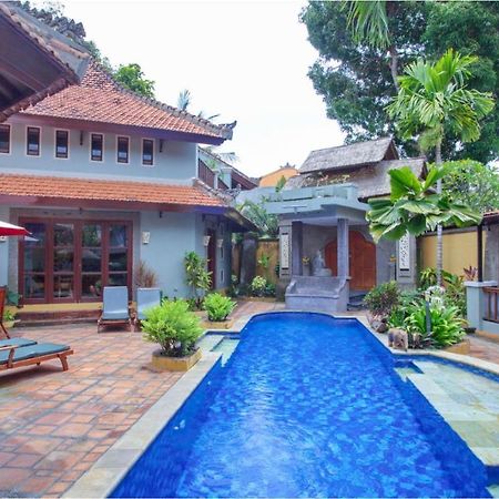 Villa Naga Maya Legian  Exterior photo