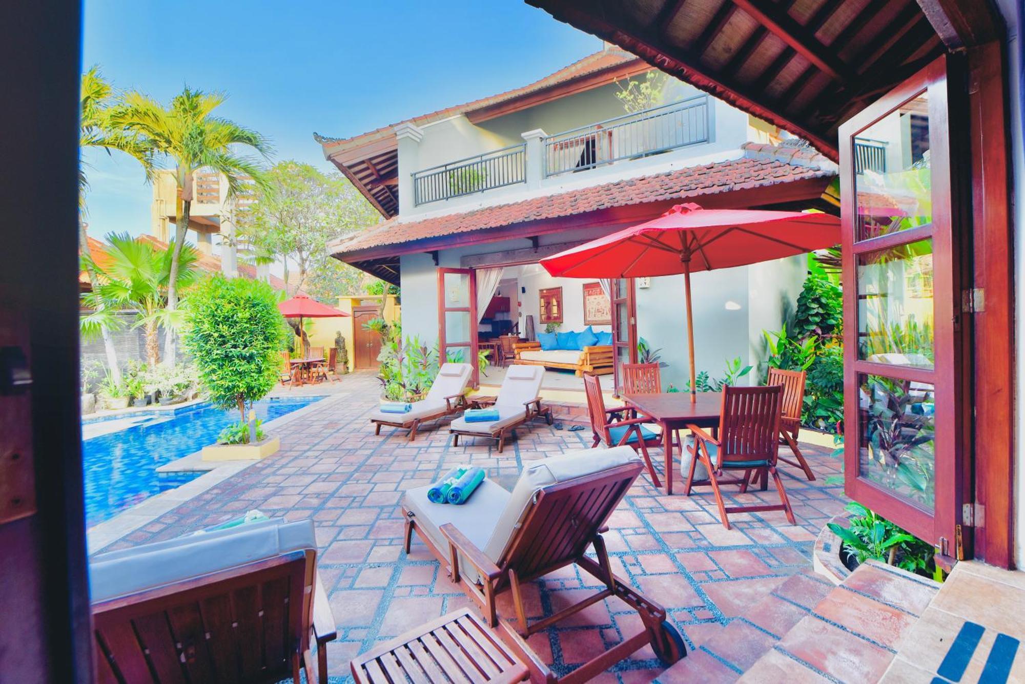 Villa Naga Maya Legian  Exterior photo